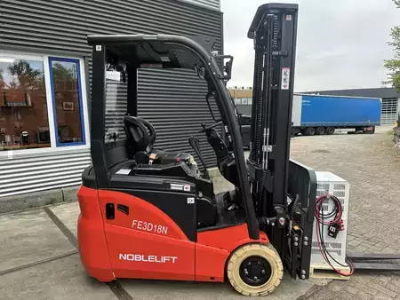 Carrelli elettrici 3 ruote 2026  Noblelift FE3D18N (2)