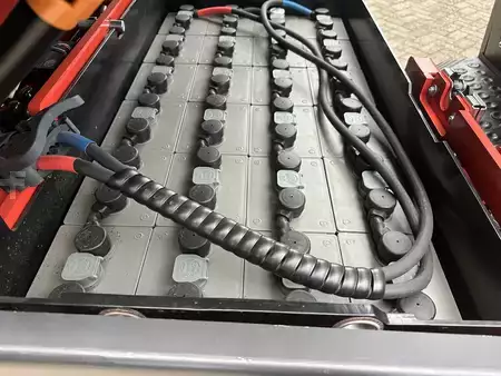 Carrelli elettrici 3 ruote 2026  Noblelift FE3D18N (7)