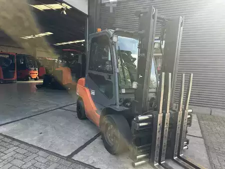 Diesel Forklifts 2018  Toyota 52-8FDJF35 (1)