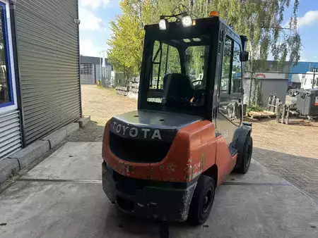 Diesel Forklifts 2018  Toyota 52-8FDJF35 (3)