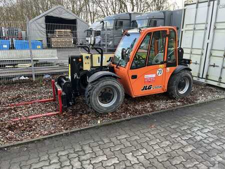 Empilhador telescópico-Fixo 2017  JLG 2505H (1)