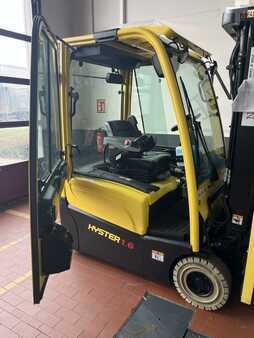 555_4943007-5.jpg?v=1761539136