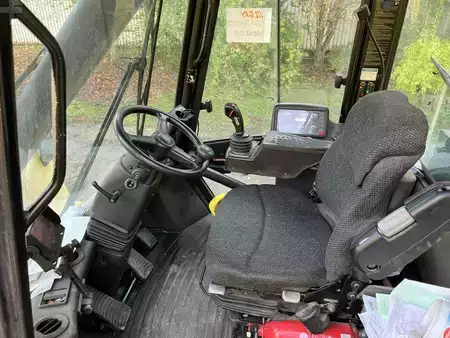 Reachstackers 2014  Hyster RS45-31CH (8)