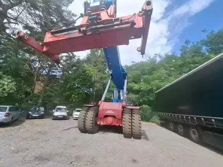 Reachstacker 2000  Linde C4535 TL4 (5)