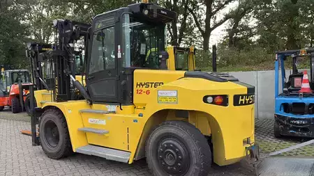 Carrelli elevatori diesel 2017  Hyster H12XD-6 (2)