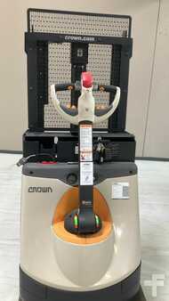 Stoccatori 2023  Crown DS3200-560-1190 (2)