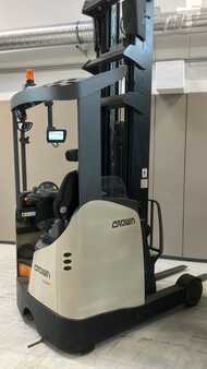 Carrelli retrattili 2018  Crown ESR526016TT8850 (1)
