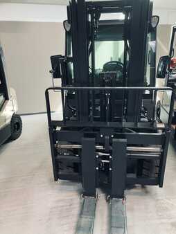 Carrelli elevatori GPL 2024  Crown CG50C7 F50TT4575 (2)