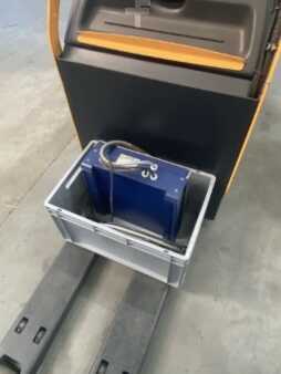 Lavansiirtovaunu - Crown WT 3040 (3)