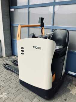 Terénní vysokozdvižný vozík 2018  Crown RT4020R-570-1190 (2)