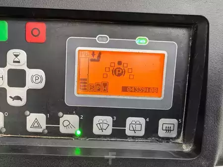 Eléctrica de 3 ruedas 2022  Toyota 8FBE15T  Baujahr 2022 / Stunden 4339 HH 4,7M (8)