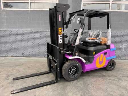 Elektrisk- 4 hjul 2025  AntOn CBH 2.5 Baujahr 2025/ DUPLEX / NEUFAHRZEUG (1)