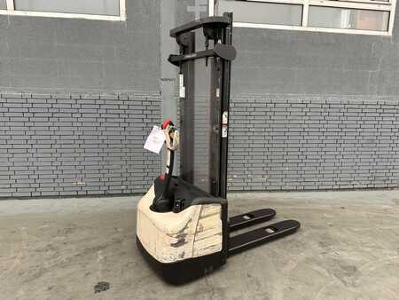 Crown WF 3000-1,2 / Aktion Preis 2.000€ /Baujahr 2011/ HH 3,3M