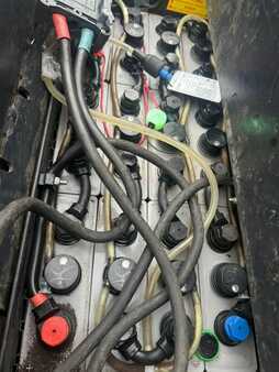 Apilador eléctrico 2014  Crown DT 3040 Baujahr 2014/  Stunden 5325 Akku 2022 (7)