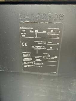 Apilador eléctrico 2014  Crown DT 3040 Baujahr 2014/  Stunden 5325 Akku 2022 (9)