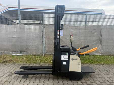 Stapelaars 2016  Crown ETi 4000 Baujahr 2016/ Akku 2022 Triplexmast Initialhub (4)