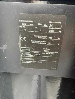 Apilador eléctrico 2017  Crown DT 3040 Baujahr 2017/  Stunden 5108 Akku 2020 (9)