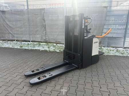 Ledestabler 2018 Crown DT 3040 Baujahr 2018/ Stunden 5190 Akku 2022 (1)