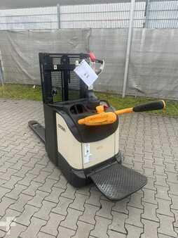 Ledestabler 2019 Crown DT 3040 Baujahr 2019/ Stunden 5906 Akku 2022 (4)