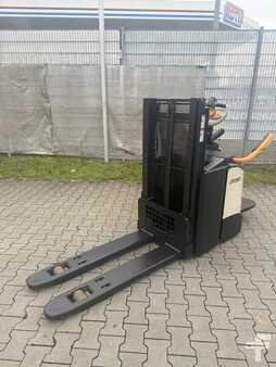 Ledestabler 2019 Crown DT 3040 Baujahr 2019/ Stunden 4942 Akku 2023 (1)