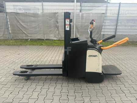 Stapelaars 2019  Crown DT 3040 Baujahr 2019/  Stunden 4942 Akku 2023 (3)