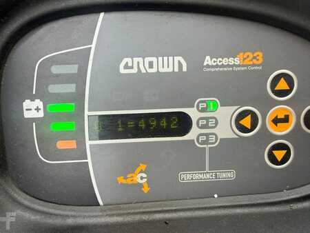 Stapelaars 2019  Crown DT 3040 Baujahr 2019/  Stunden 4942 Akku 2023 (5)