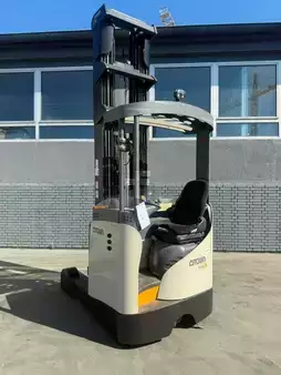 Reach Trucks 2017  Crown ESR 5260-16 Baujahr 2017 /  HH 9,45M / Kamera/ Top ZUSTAND (2)