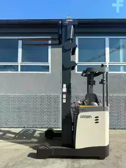 Reach Trucks 2017  Crown ESR 5260-16 Baujahr 2017 /  HH 9,45M / Kamera/ Top ZUSTAND (3)