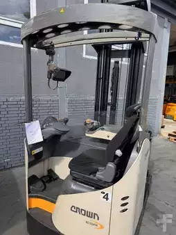 Reach Trucks 2018  Crown ESR 5260-16 Baujahr 2018 /  HH 9,45M / Kamera/ Top ZUSTAND (7)