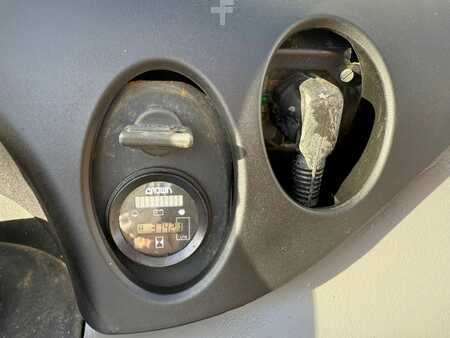 Hochhubwagen 2011 Crown WF 3000 Baujahr 2011/ HH 3300 / Akku 2024 (4)