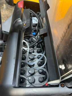 Stacker pedestre 2011  Crown WF 3000  Baujahr 2011/  HH 3300 / Akku 2024 (8)