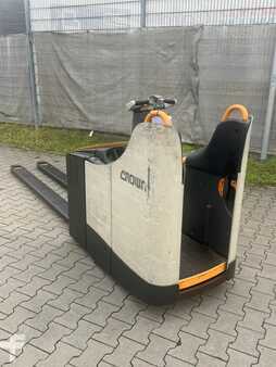 Magasemelésű béka 2019  Crown WT 3040 Baujahr 2019/ Gabellänge 2400 (4)