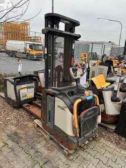 Hochhubwagen 2014 Crown ETi 4040-1,6 Baujahr 2014/ HH 4,75M / Triplex / Initialhub Defekt! (1)