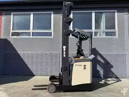 Reachtrucks 2015  Crown ESR 5260-16 Baujahr 2015/  HH 9,45M / Kamera/ Top ZUSTAND (1)