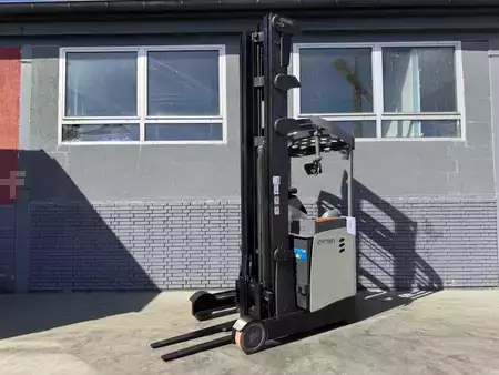 Reachtrucks 2015  Crown ESR 5260-16 Baujahr 2015/  HH 9,45M / Kamera/ Top ZUSTAND (2)