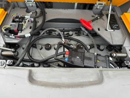 Recogepedido vertical 2020  Jungheinrich EKS 310s Baujahr 2020/ HH 6,8M/ TOP ZUSTAND (7)