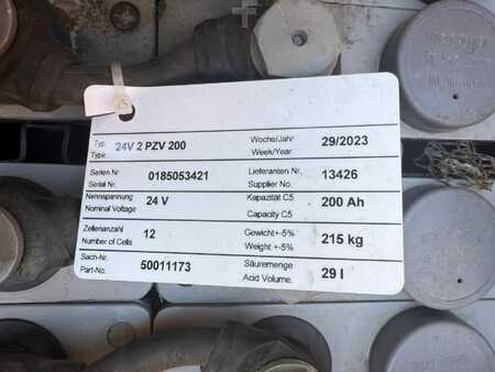 Hochhubwagen 2014  Jungheinrich EJD 220 Baujahr 2014 Akku 2023 Stunden 3358 (7)