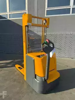 Magasemelésű béka 2014  Jungheinrich EJC 216 Baujahr 2014 HH 2800 Stunden 1156 (2)