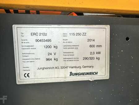 Magasemelésű béka 2014  Jungheinrich ERC 212z Baujahr 2014  Stunden 14704 HH 2,5 (8)