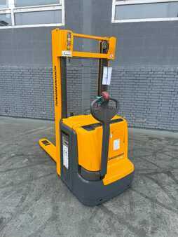 Pinontavaunu 2015  Jungheinrich EJC 216z Baujahr 2015 Akku 2015 Initialhub Freihub (3)