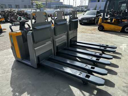 Horizontal-Kommissionierer 2016 Jungheinrich ECE 225 Baujahr 2016 / Waage / Gabellänge 1,6 M / 1 x VORHANDEN (4)