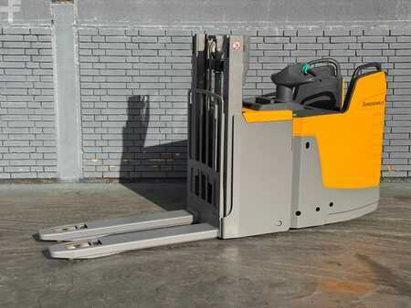 Hochhubwagen 2016  Jungheinrich ERD 220 Baujahr 2016 HH 2,1M Stunden 7175 (6)