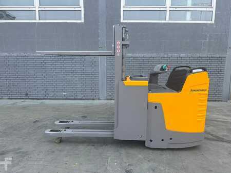 Magasemelésű béka 2016  Jungheinrich ERD 220 Baujahr 2016/HH 2,5M /Akku 2019 / Initialhub (2)