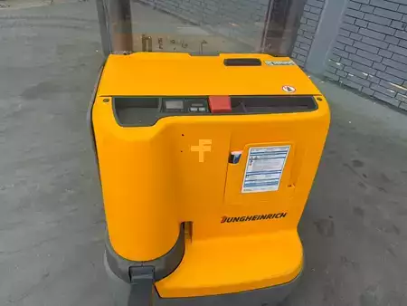 Hochhubwagen 2016  Jungheinrich EJC 214 Baujahr 2016 HH 2700 MIt Waage (3)