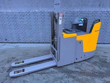 Magasemelésű béka 2017  Jungheinrich ERD 220 Baujahr 2017/HH 2,1M/ Std. 3044 /Initalhub (3)