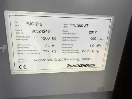 Ruční vysokozdvižný vozík 2017  Jungheinrich EJC 212  Baujahr 2017 Hubhöhe 3600 Akku 2017 (5)