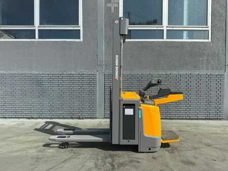 Hochhubwagen 2017  Jungheinrich ERC 214z Baujahr 2017 HH 5350 Akku 2025 New (2)