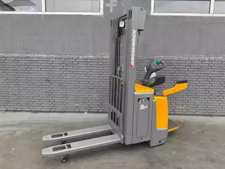 Stapelaars 2018  Jungheinrich ERC 212z Lithium Baujahr 2018 HH 4,7M / Triplex/Initialhub (2)