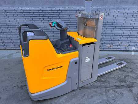 Magasemelésű béka 2018  Jungheinrich ERD 220 Baujahr 2018 /HH 2,9M /Std. 5617 Triplex (3)