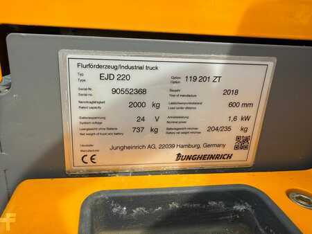 Ruční vysokozdvižný vozík 2018  Jungheinrich EJD 220 Baujahr 2018 / Stunden 3312 / Akku 2021 (6)